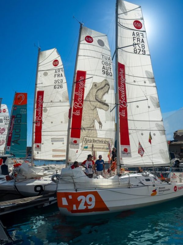 Regata Minitransat pasando por La Palma, Canarias - fotografía náutica deportiva
